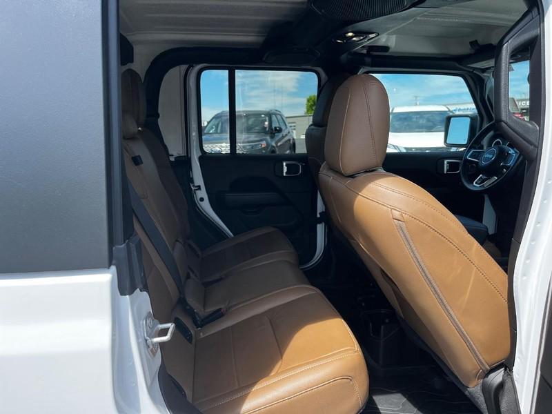 used 2020 Jeep Gladiator car, priced at $33,987