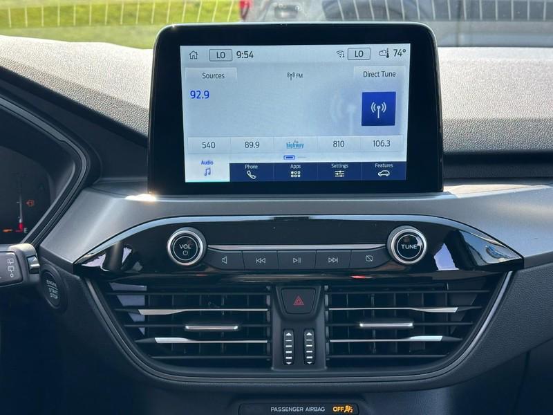new 2025 Ford Escape car, priced at $29,880