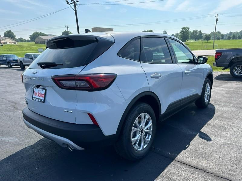 new 2025 Ford Escape car, priced at $29,880