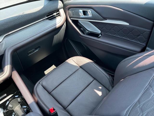 new 2025 Ford Explorer car, priced at $55,774