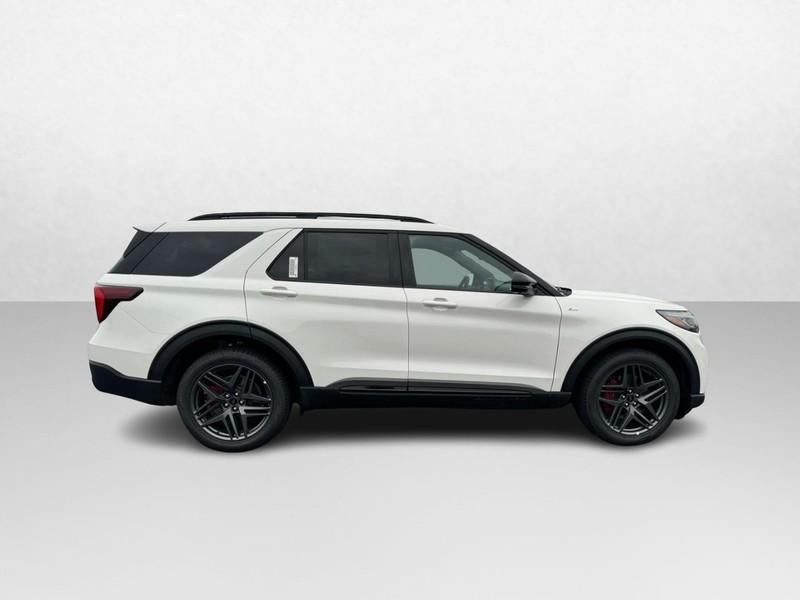 new 2025 Ford Explorer car, priced at $51,705