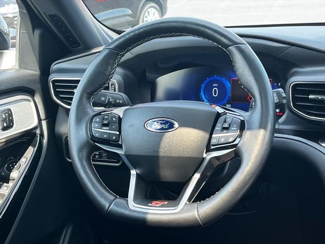 used 2022 Ford Explorer car, priced at $40,985