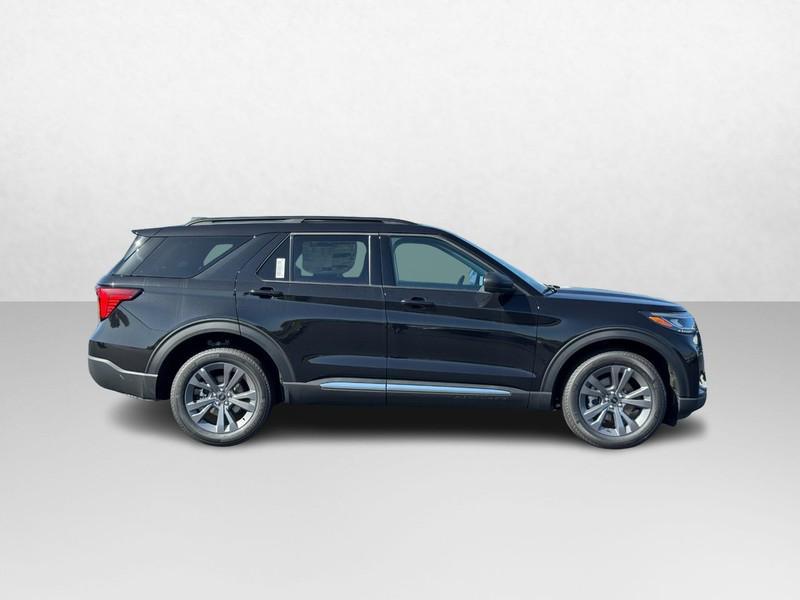 new 2025 Ford Explorer car, priced at $46,560