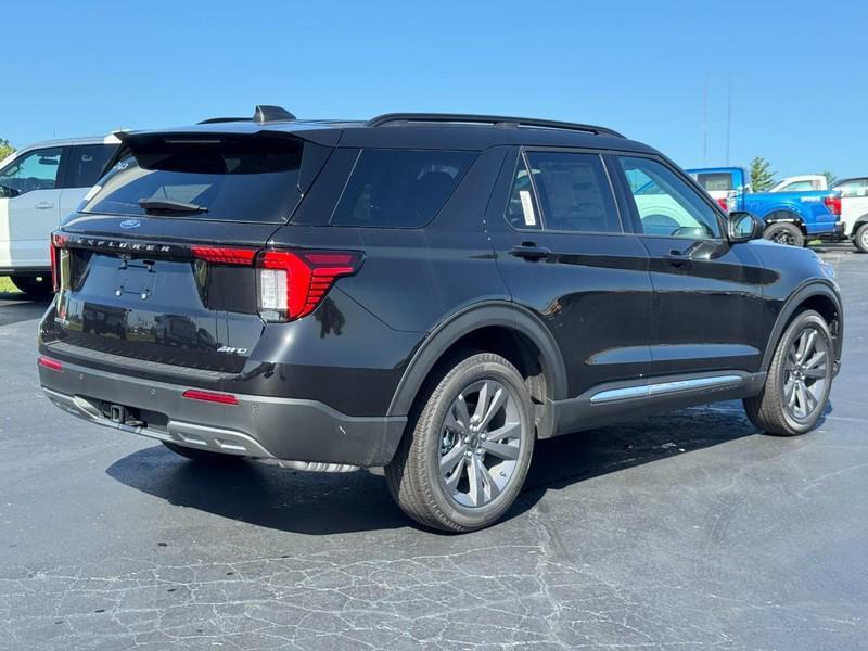 new 2025 Ford Explorer car, priced at $46,560