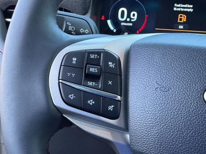 new 2025 Ford Explorer car, priced at $46,560