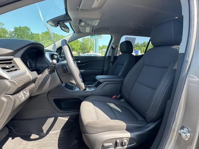 used 2023 GMC Acadia car, priced at $33,987