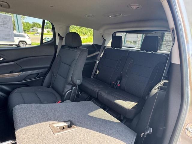 used 2023 GMC Acadia car, priced at $33,987