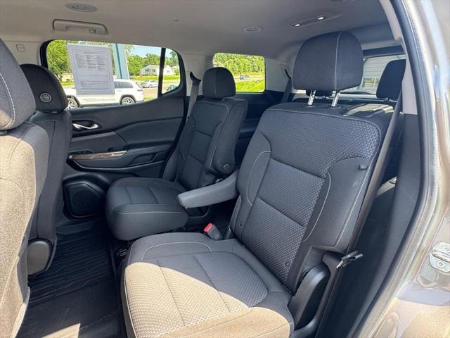 used 2023 GMC Acadia car, priced at $33,987