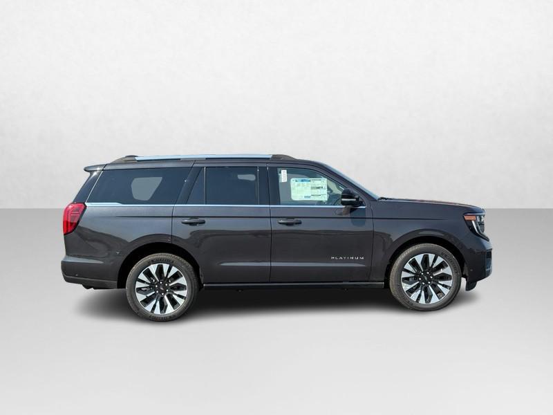 new 2025 Ford Expedition car, priced at $80,250