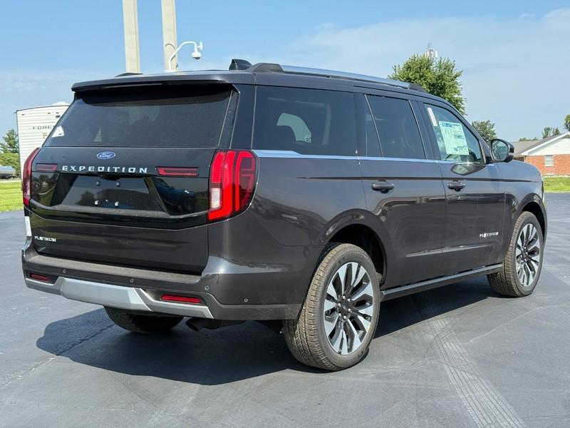 new 2025 Ford Expedition car, priced at $80,250