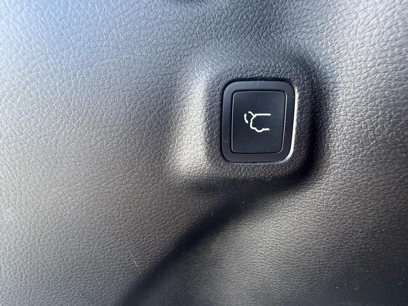 used 2022 Jeep Compass car, priced at $25,988