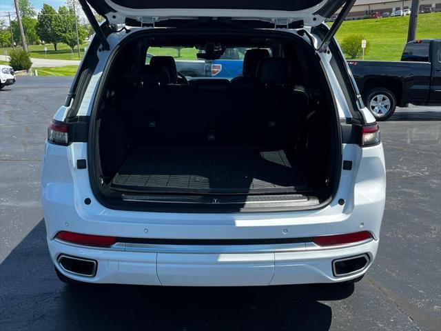 used 2024 Jeep Grand Cherokee car, priced at $53,890