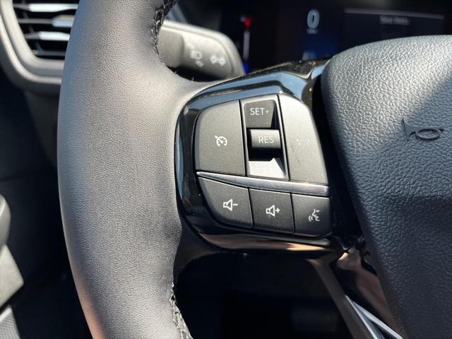 new 2025 Ford Escape car, priced at $29,375