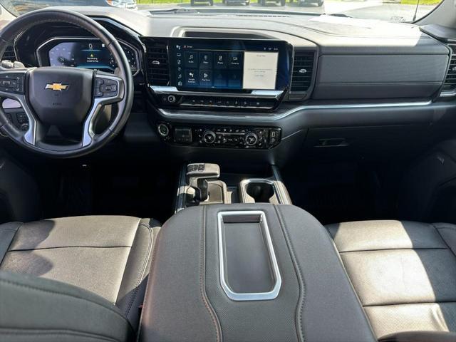 used 2022 Chevrolet Silverado 1500 car, priced at $43,990