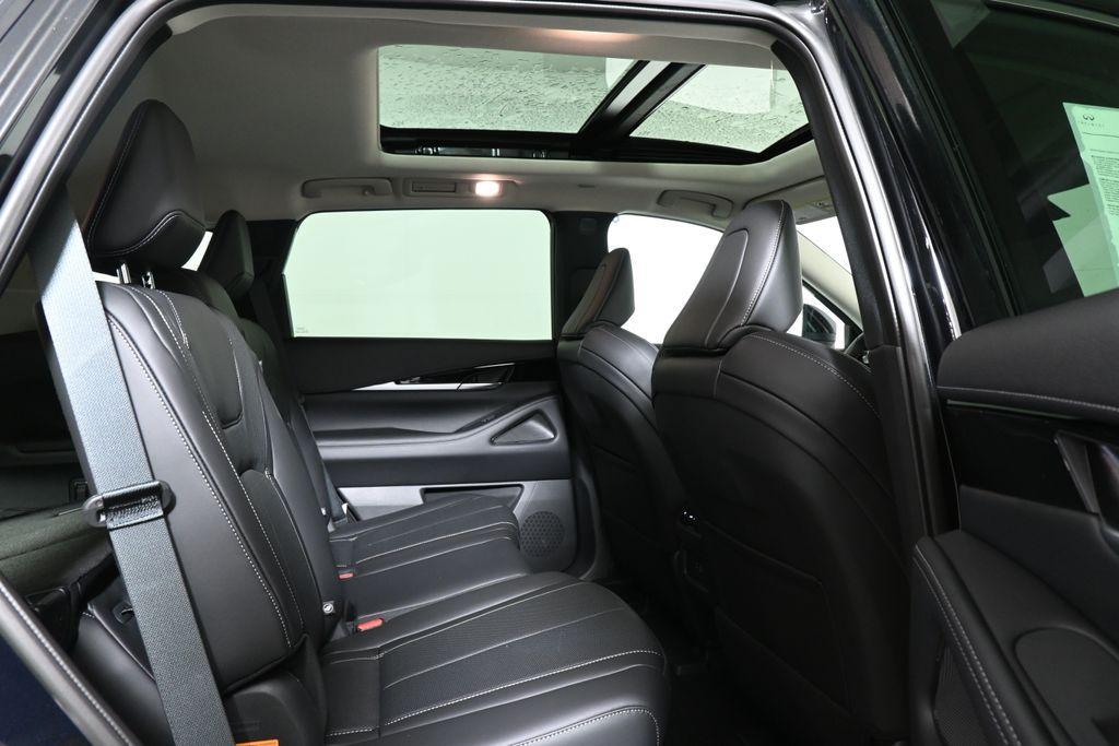 new 2025 INFINITI QX60 car