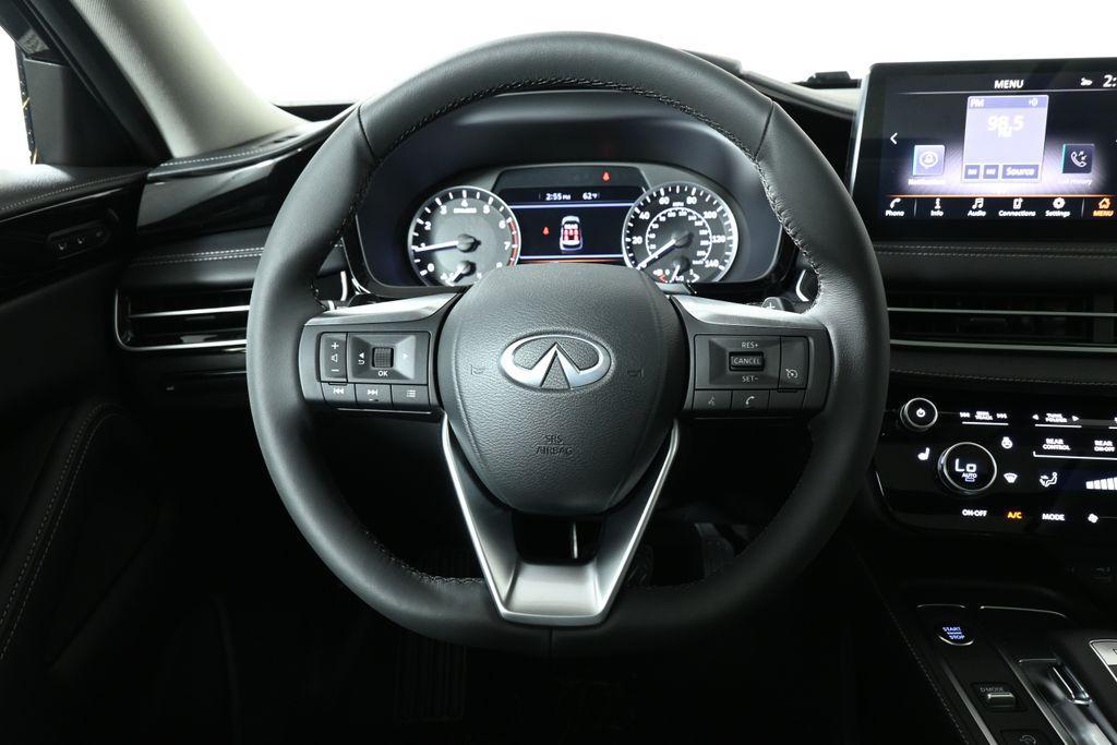 new 2025 INFINITI QX60 car