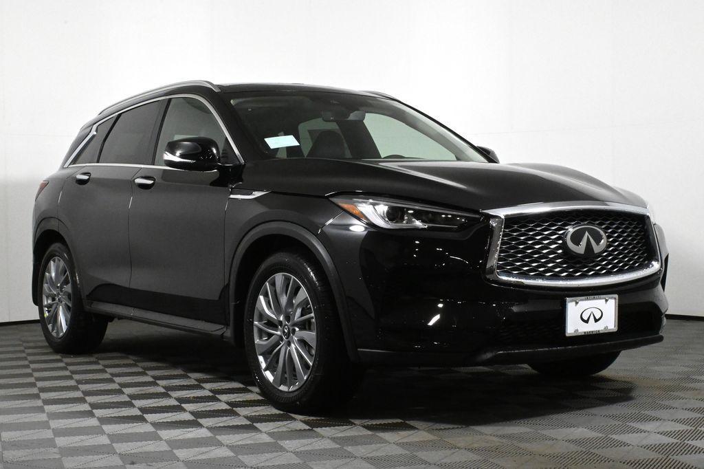 new 2025 INFINITI QX50 car, priced at $48,370