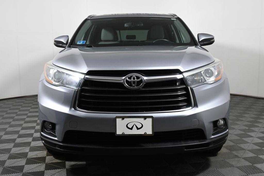 used 2015 Toyota Highlander car, priced at $18,979