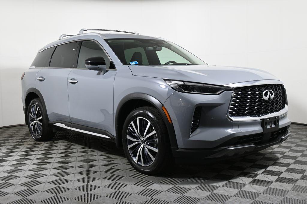 used 2025 INFINITI QX60 car, priced at $53,979