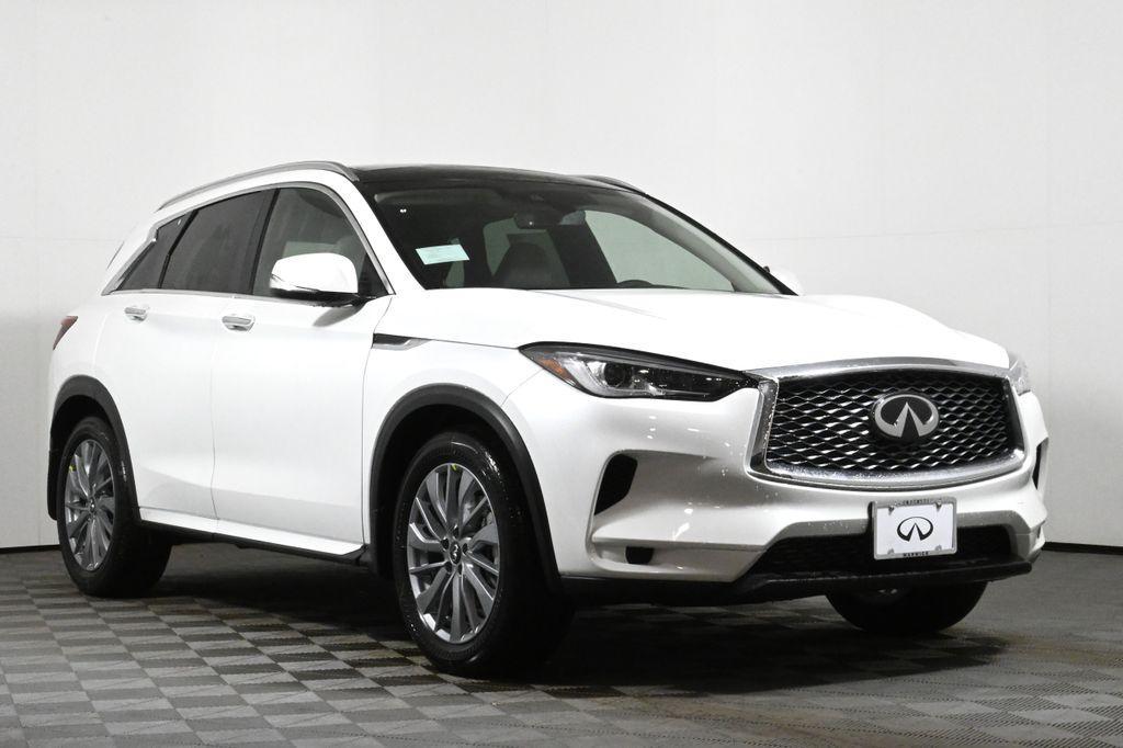 new 2025 INFINITI QX50 car, priced at $46,581