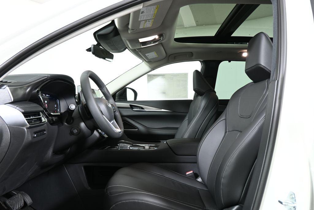 new 2025 INFINITI QX60 car