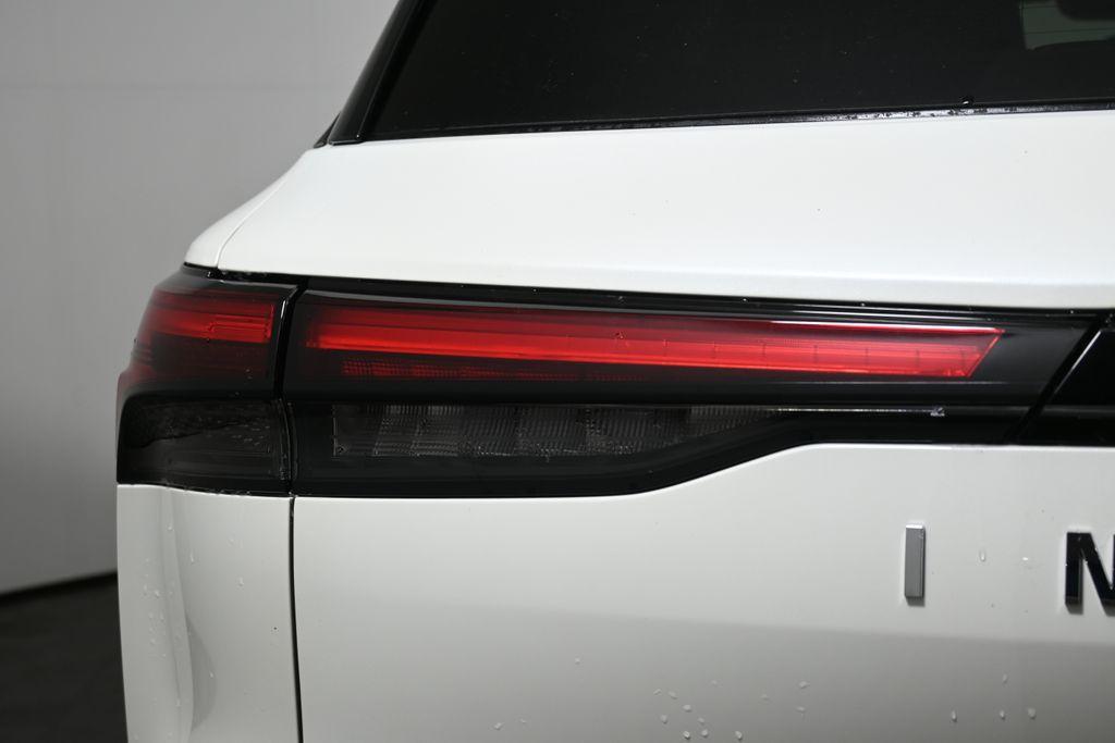 new 2025 INFINITI QX60 car