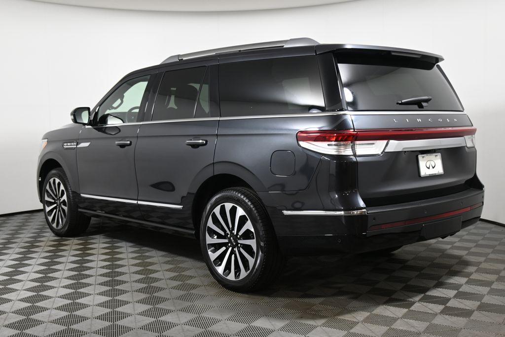 used 2024 Lincoln Navigator car, priced at $79,979