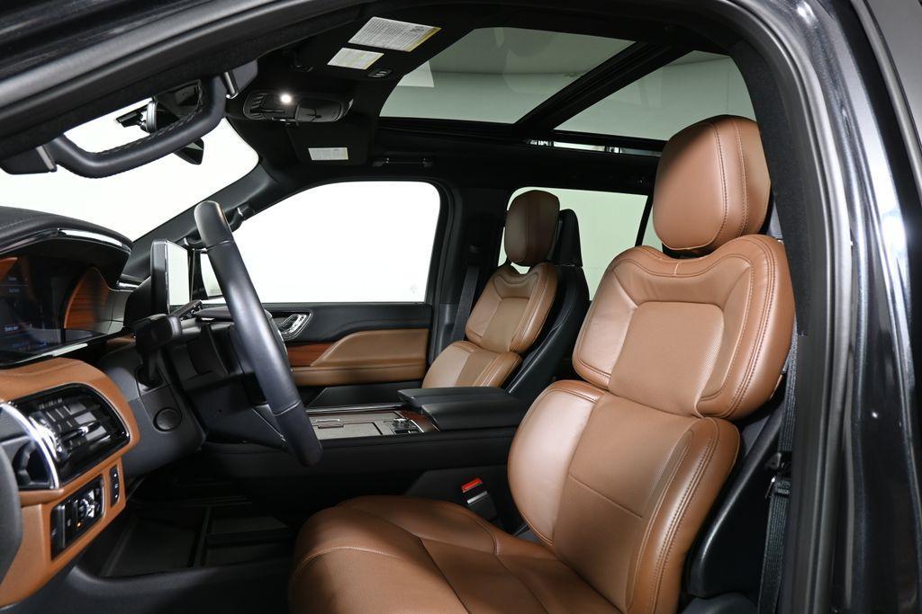 used 2024 Lincoln Navigator car, priced at $79,979