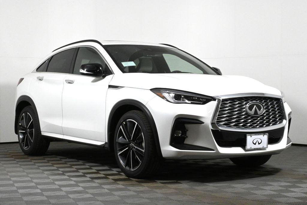 new 2025 INFINITI QX55 car, priced at $51,205