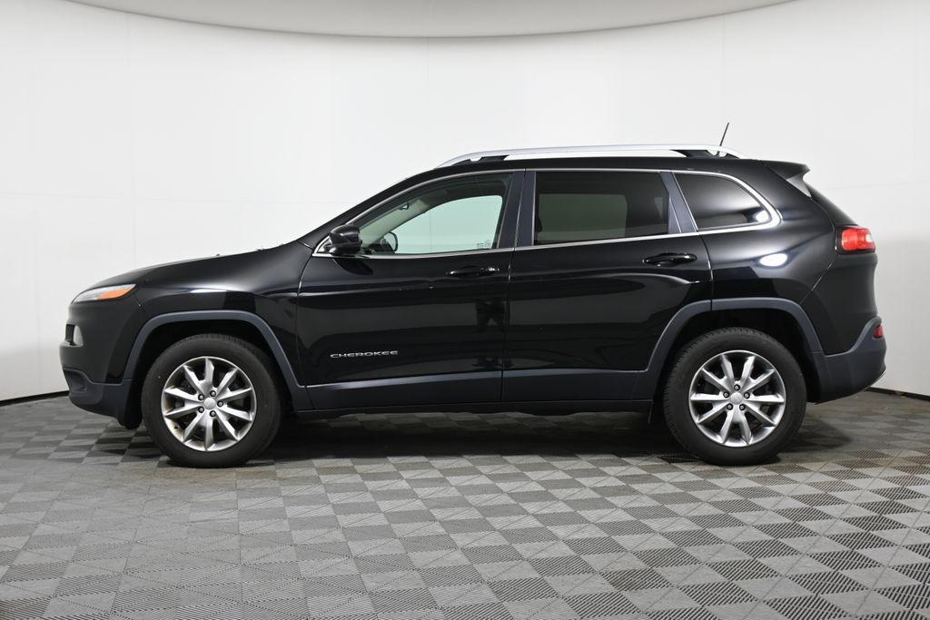 used 2018 Jeep Cherokee car, priced at $14,479