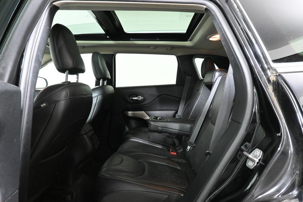 used 2018 Jeep Cherokee car, priced at $14,479