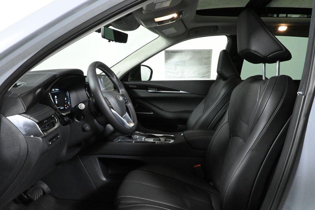 used 2025 INFINITI QX60 car, priced at $54,979
