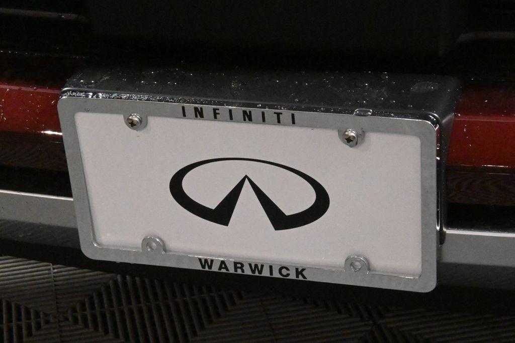 new 2025 INFINITI QX80 car