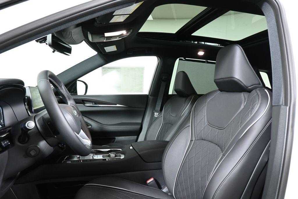 new 2025 INFINITI QX60 car, priced at $67,183