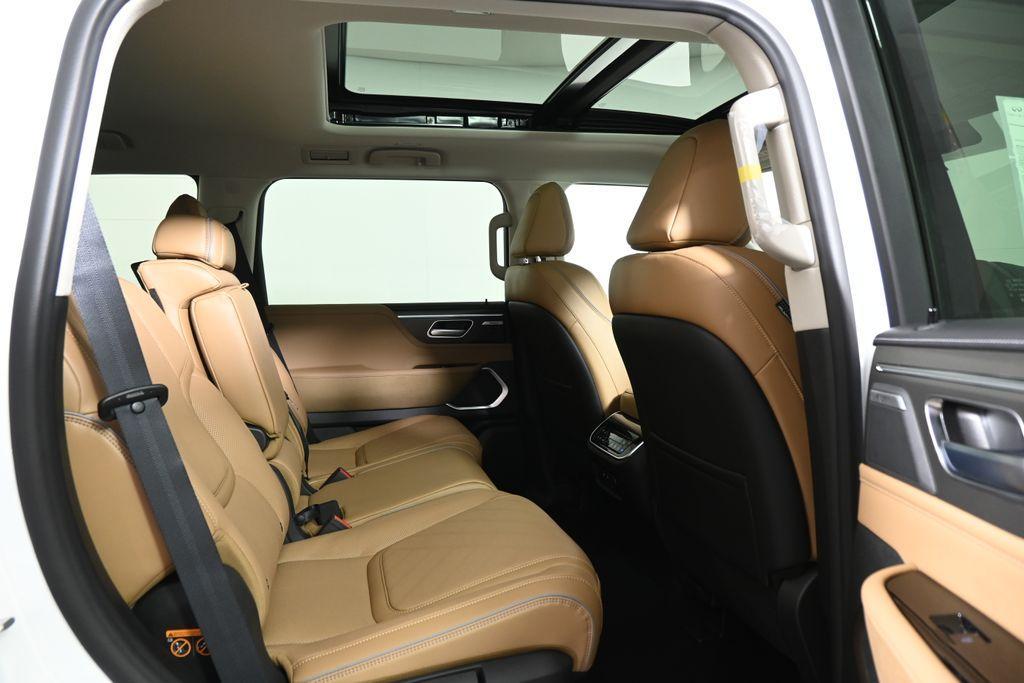 new 2026 INFINITI QX80 car