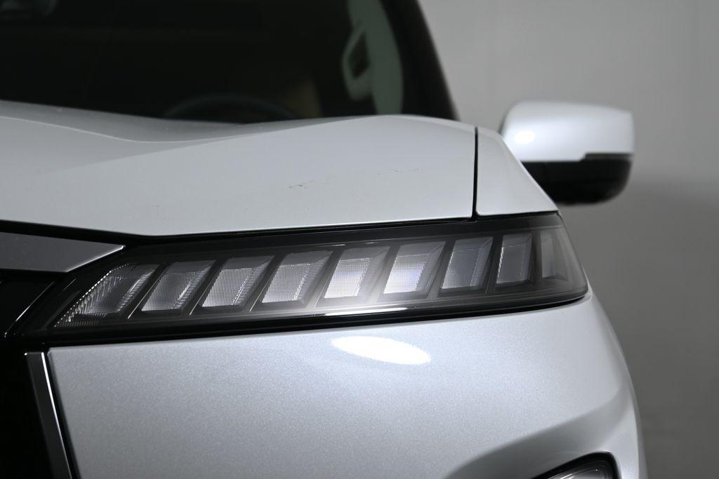 new 2026 INFINITI QX80 car