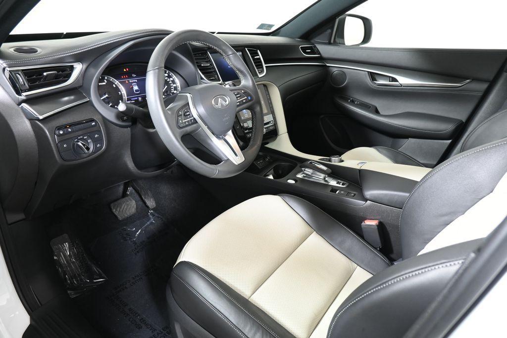 used 2025 INFINITI QX55 car, priced at $42,979