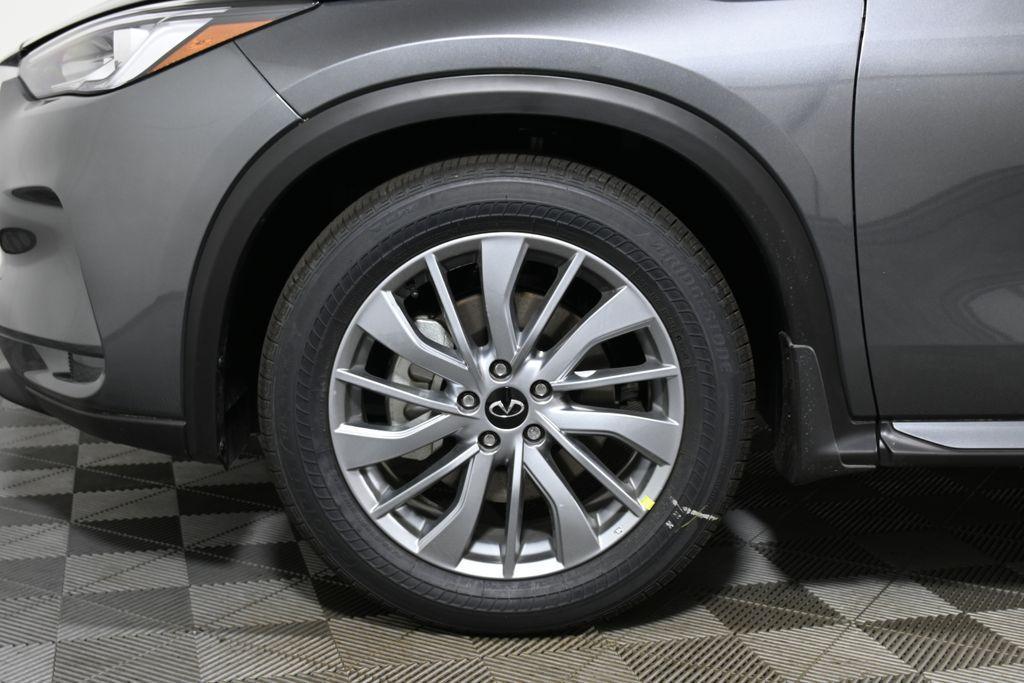 new 2025 INFINITI QX50 car