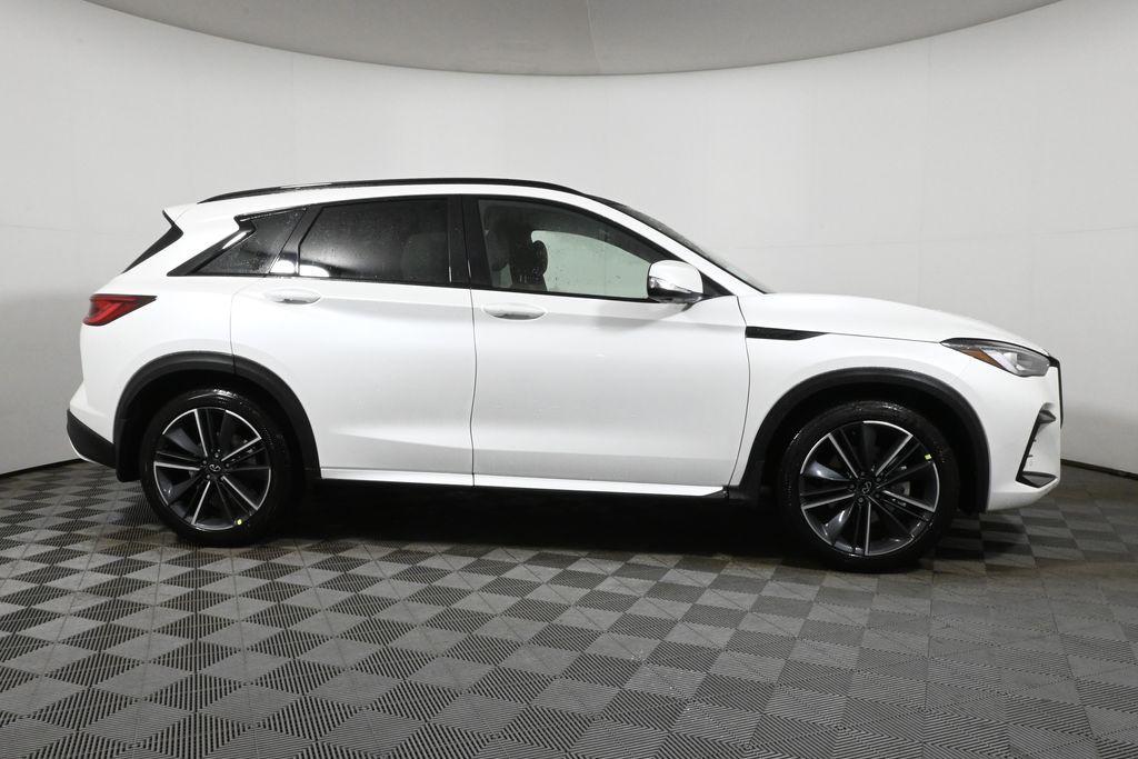 new 2025 INFINITI QX50 car