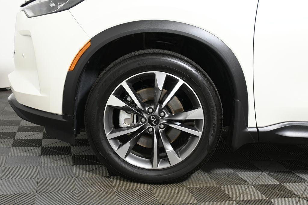 used 2025 INFINITI QX60 car, priced at $52,979