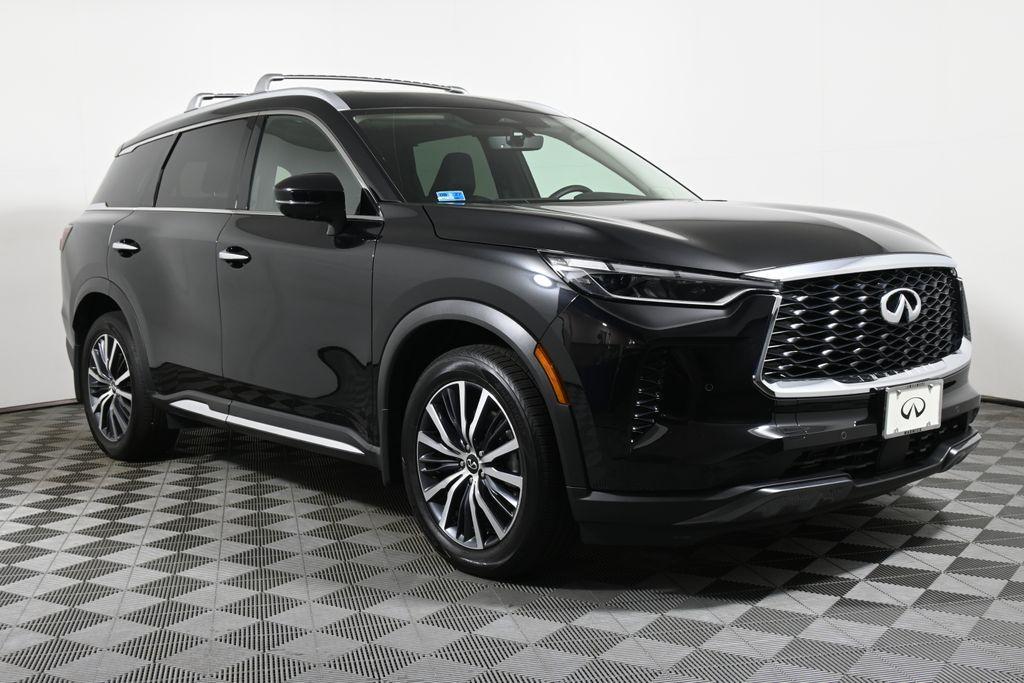 used 2025 INFINITI QX60 car, priced at $50,979