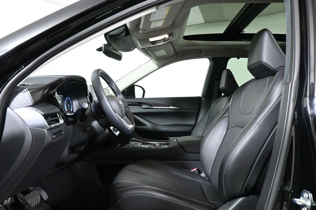 used 2025 INFINITI QX60 car, priced at $50,979
