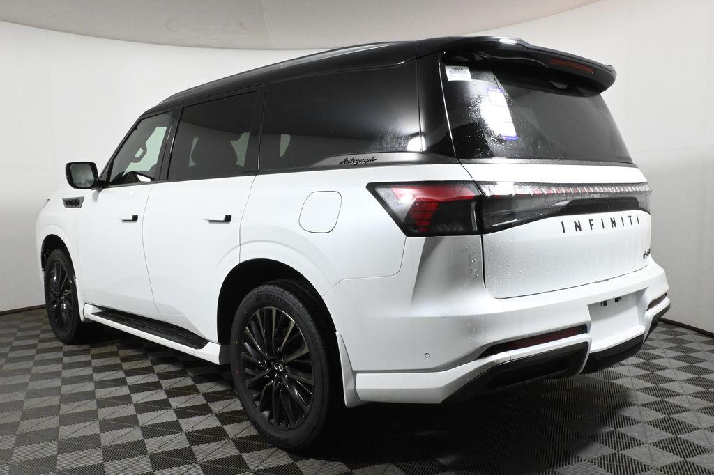 new 2025 INFINITI QX80 car
