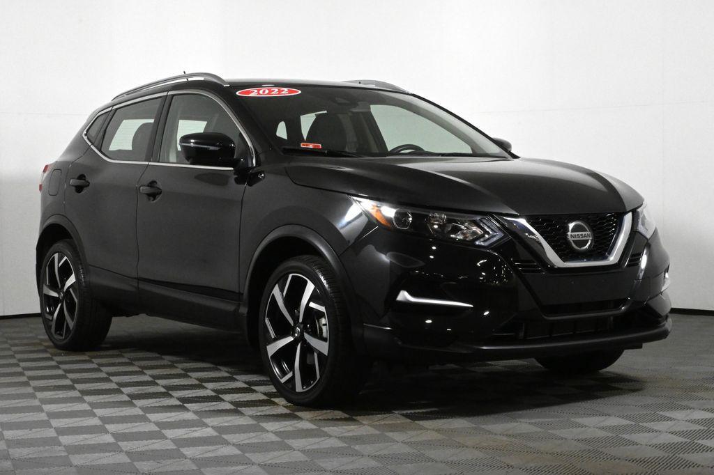 used 2022 Nissan Rogue Sport car, priced at $23,979