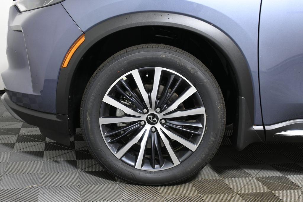 new 2025 INFINITI QX60 car, priced at $66,983
