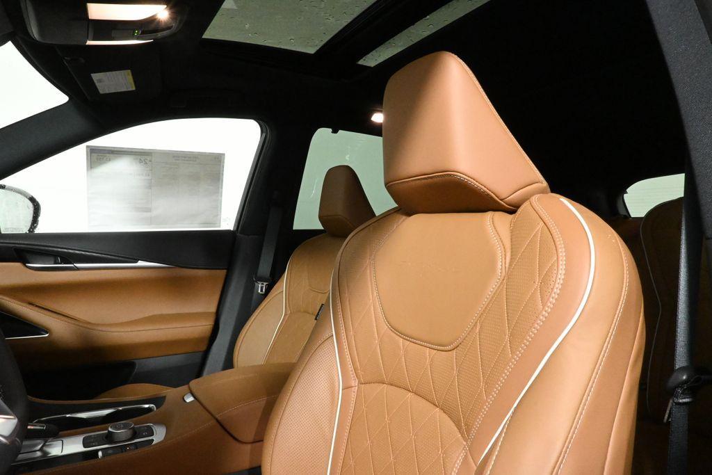 new 2025 INFINITI QX60 car