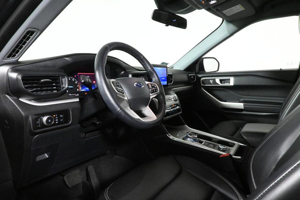 used 2023 Ford Explorer car, priced at $32,979