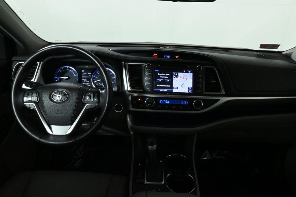 used 2019 Toyota Highlander Hybrid car, priced at $28,979