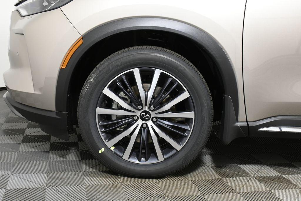 new 2025 INFINITI QX60 car