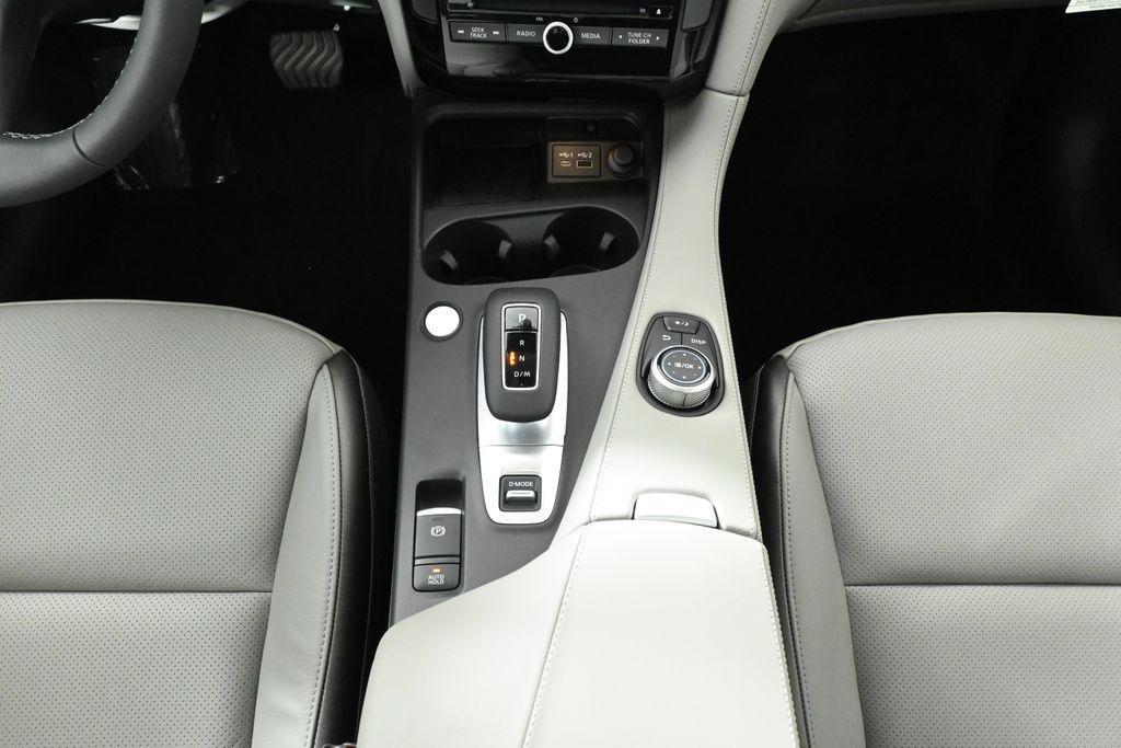 new 2025 INFINITI QX50 car